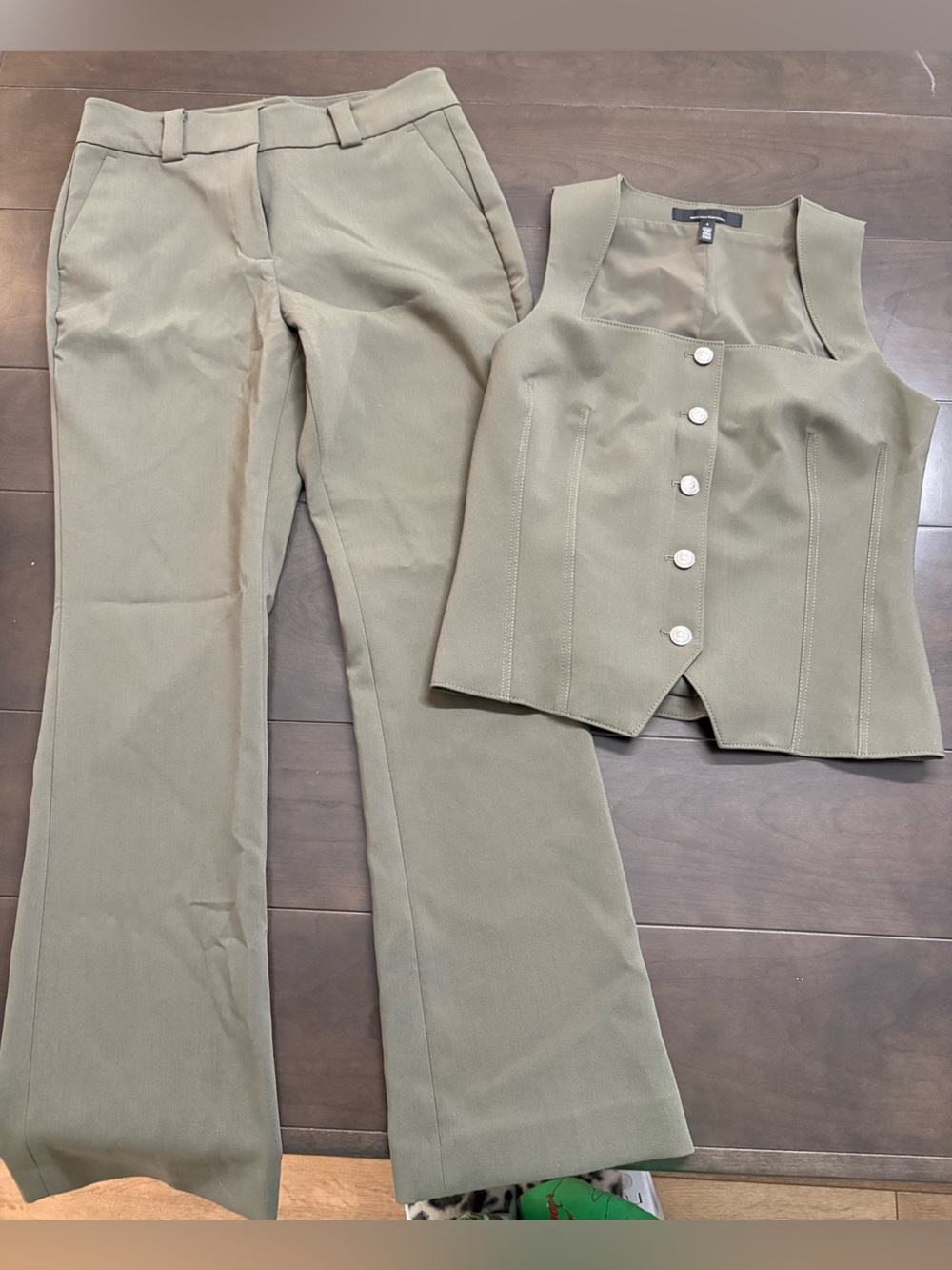 White House Black Market Olive Green Women's Tailored Vest & Pants Set